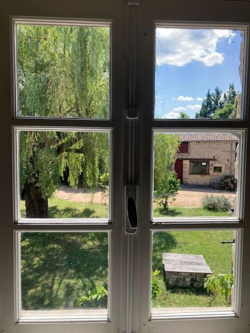 Vakantiehuis La Poire, Op Landgoed Aan De Dordogne Prudhomat Exterior photo
